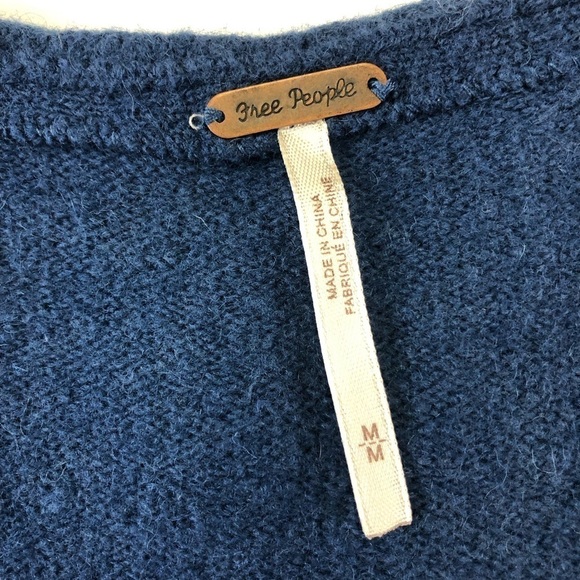 Free People blue v neck dolman sleeve sweater Medium nylon wool yak blend - Picture 2 of 8